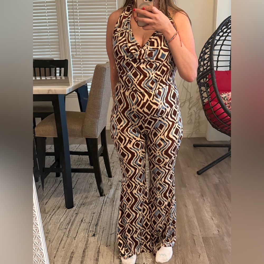 Jumpsuit - Picture 2 of 4